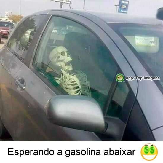 Esperando a gasolina